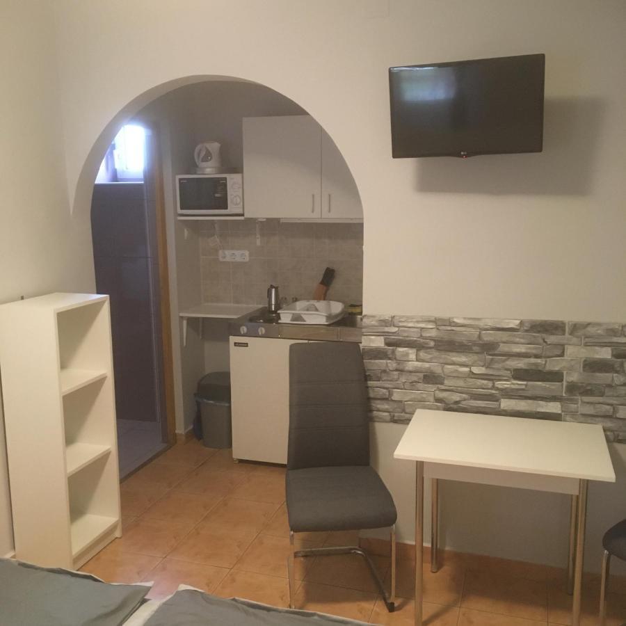 Liliom Vendégház Bakonybél Exterior foto